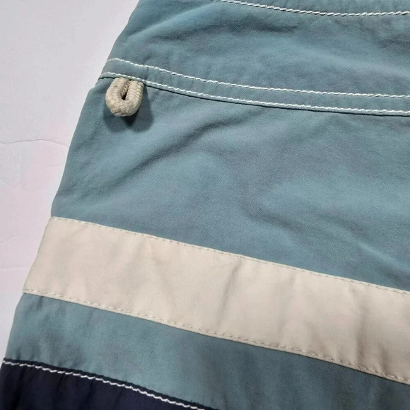 J. Crew Men's Size 35 Nylon Swim Trunks with Drawstring & Pocket - Picture 11 of 11